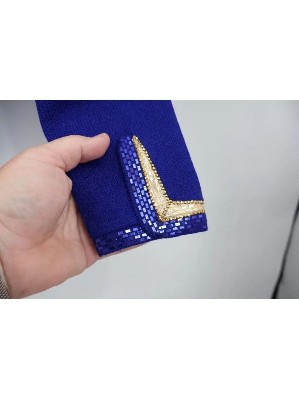 St. John Evening Blazer Size 2 Royal Blue Santana Knit Gold Sequin Trim Button - Picture 12 of 15
